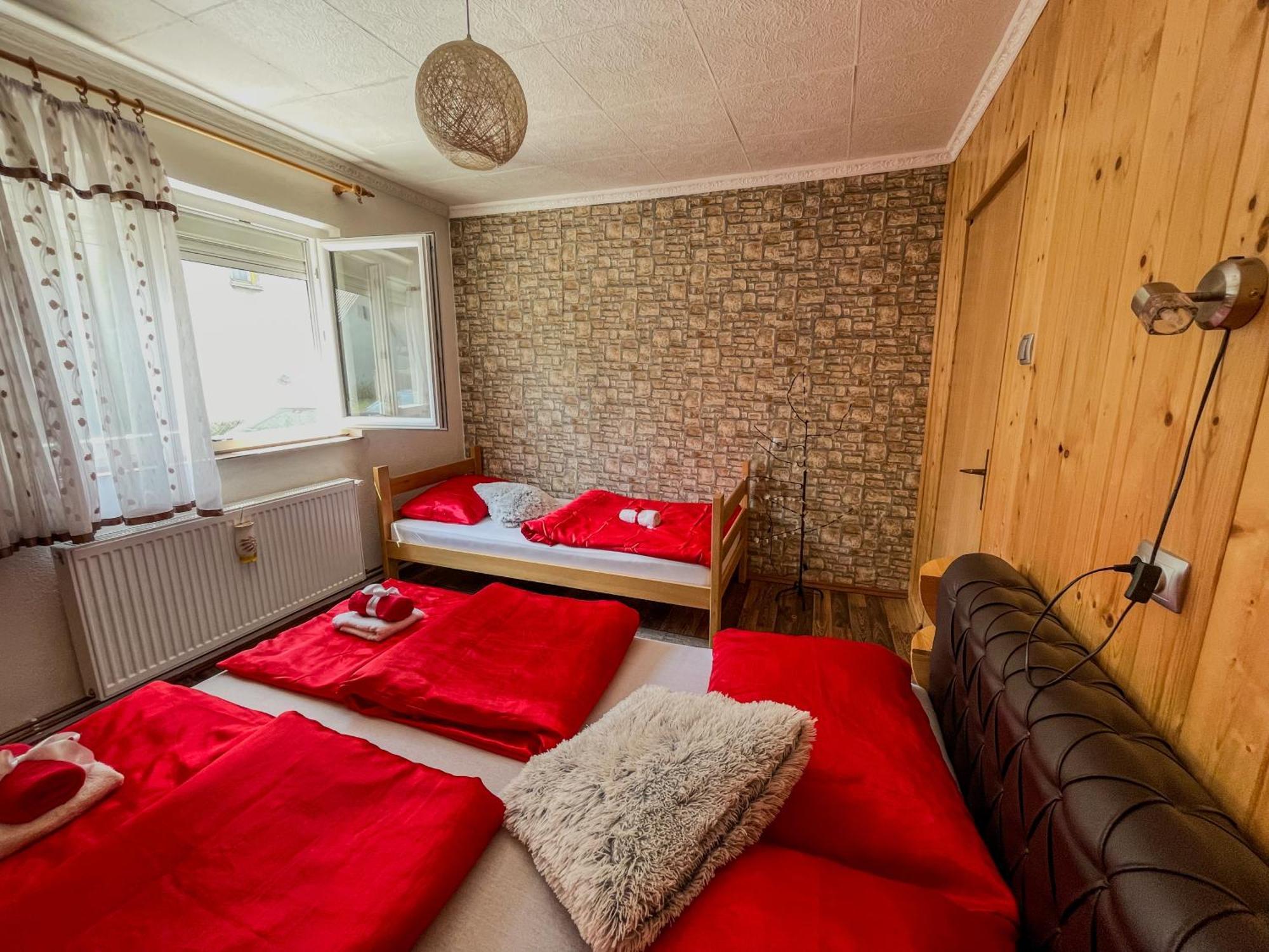 Apartment Phoenix No.12 Korenica Kültér fotó